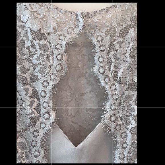 Alice + Olivia Lace Open Back Dress - Picture 6 of 16